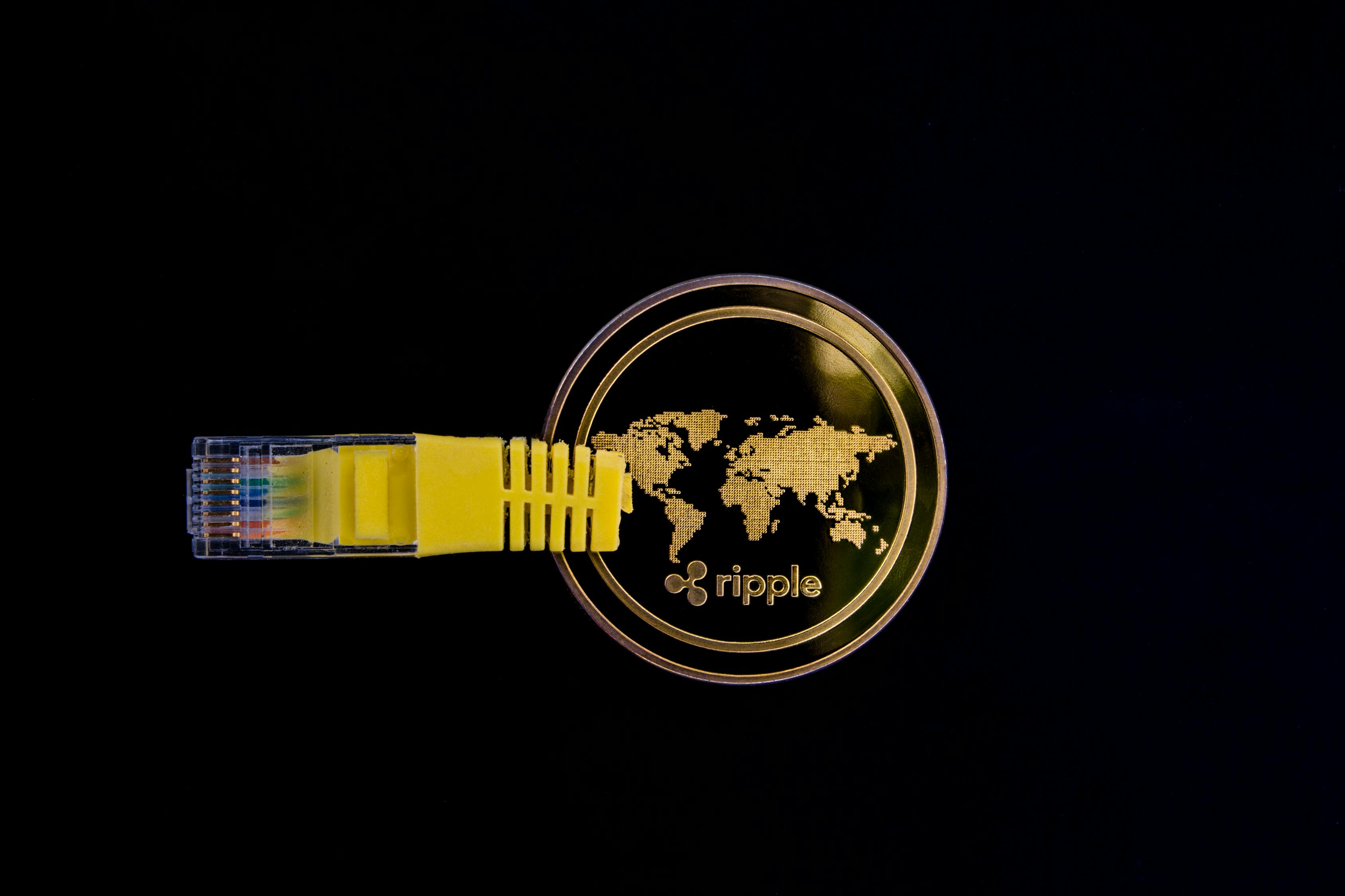 工厂直播观众多但没人问单，怎么优化直播转化流程？